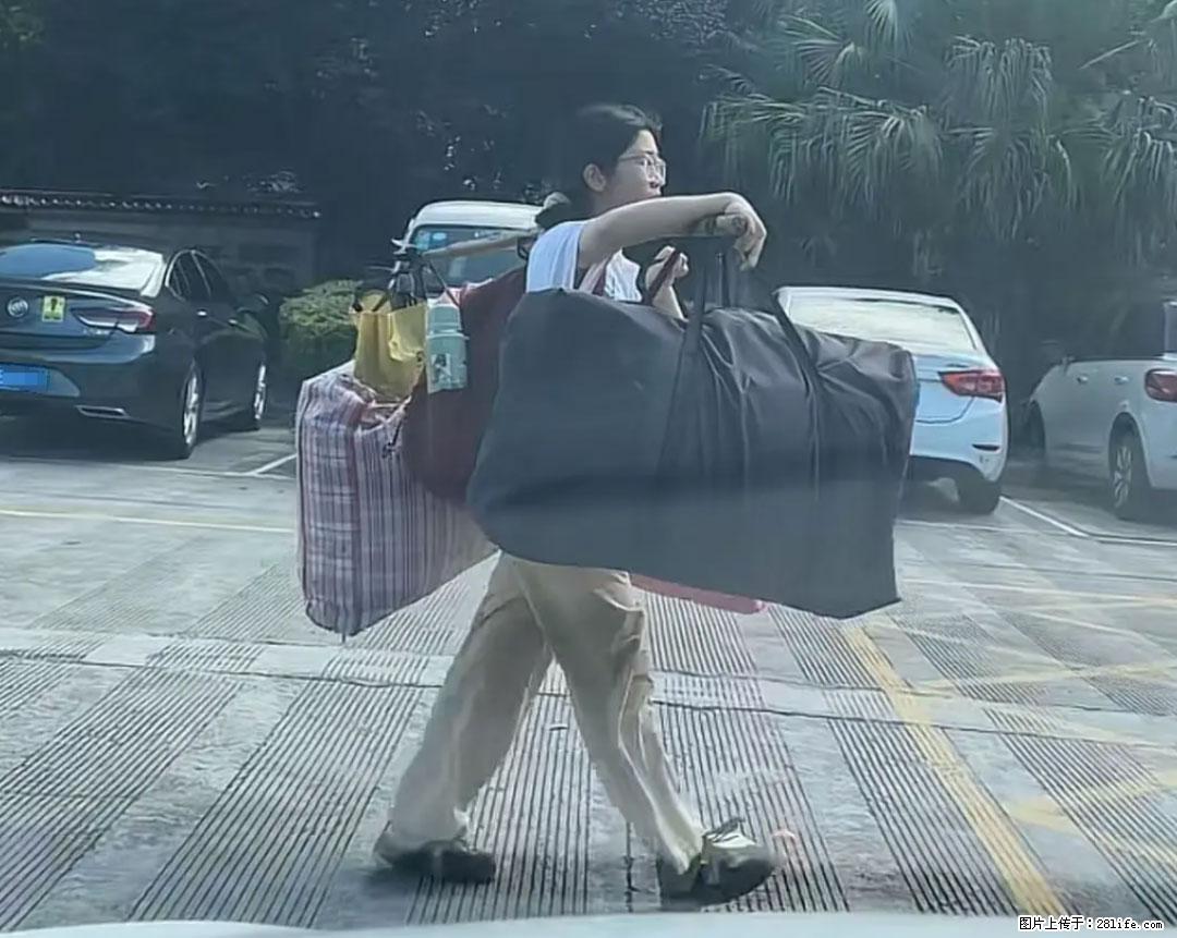 全网追的“扁担女孩”，找了一份暑假工，时薪12元 - 定州生活资讯 - 定州28生活网 dingzhou.28life.net